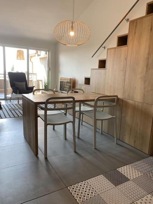 PUY Ebli Seaview 아파트 외부 사진